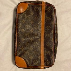 LV vintage bag.